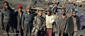 Mining_children-UN Photo/P. Mugabane